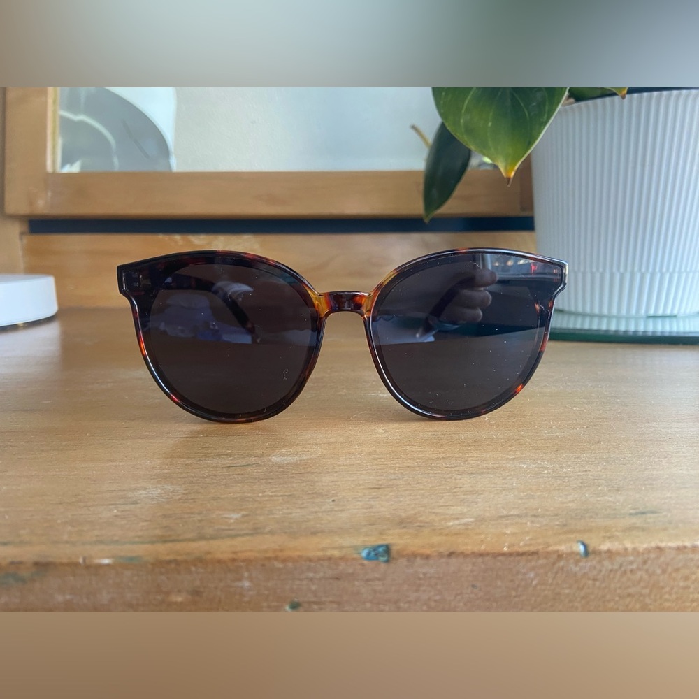 Tortoise Shell Women's Sunglasses